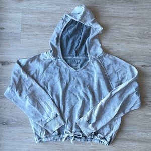 So cropped sweatshirt
